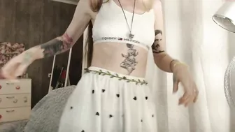 bella_vampir sexy blonde fucks sex lips