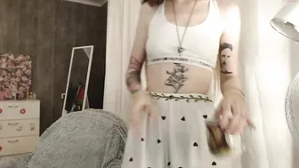bella_vampir sexy blonde fucks sex lips