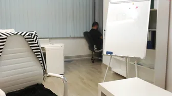 lettali milf with tattoos jerks off her cunt