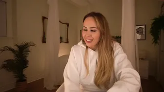 lace888 hot chick strips slut