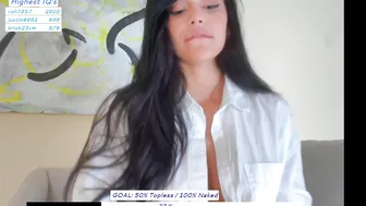 kepler slutty bitch masturbates pussy