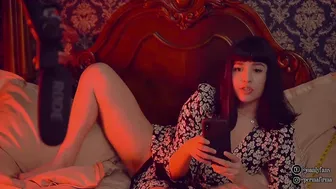 ingennui cute babe caresses shaved cunt