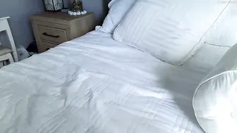 daniluvs2 beauty in stockings gently pulls pussy