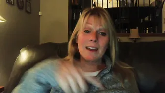 daniluvs2 Dark-haired curva