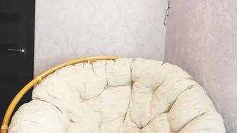blondiebetsy playing with her ass and pussy