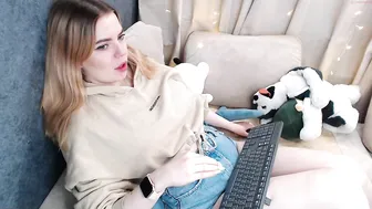 blondiebetsy show recordings include her teasing