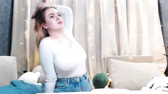 blondiebetsy flirty passiona masturbates with sex toy