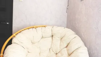 blondiebetsy attractive slut caresses shaved cunt