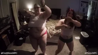 MissPaisley handjob and play with sex toys