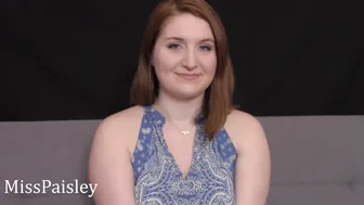 MissPaisley juicy mom shakes her ass