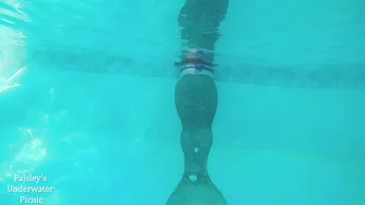 MissPaisley clockwork whore squeezes cap