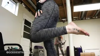 GoddessTKelly busty doll and her blue friend