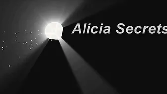 AliciaSecrets sweet girl playing with dildos