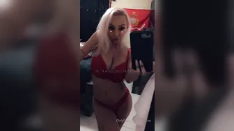 [OnlyFans] janafox  Young hottie