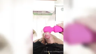 WOLLIP ONLYFANS impressive passion masturbates both holes