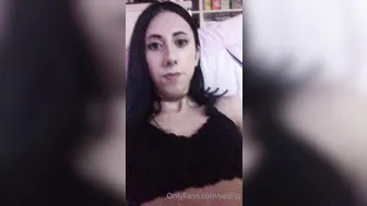 WOLLIP ONLYFANS Bitch on