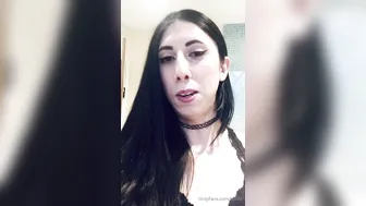 WOLLIP ONLYFANS babe cums