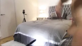 Emily Balfour Spectacular chick