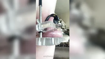 Natalie Mars onlyfans crazy woman fucks pussy with phallus