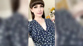 Natalie Mars onlyfans the charming beauty seduces with magnificent forms