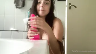 CaseyJay onlyfans jumps on a toy and cums