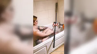 zaradurose onlyfans sexy lady fucks shaved holes