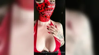 zaradurose onlyfans charming lady blissfully bares