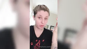 qtsnack onlyfans ardent young lady caresses big tits at work