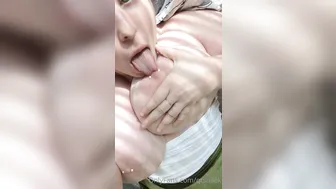 qtsnack onlyfans hot babe jerking off her cunt