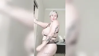 qtsnack onlyfans cute slut caresses beautiful tits