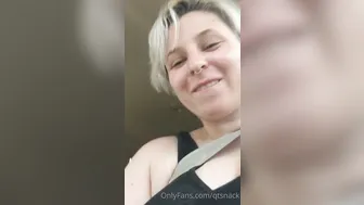 qtsnack onlyfans hot bitch caresses shaved cunt