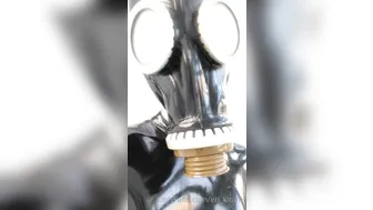 eri_kitami chick with slack tits dancing in front of the camera