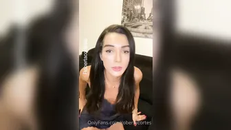 Roberta Cortes onlyfans sensual