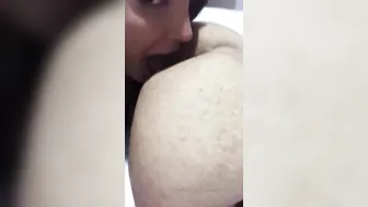 Roberta Cortes onlyfans squirt masturbation