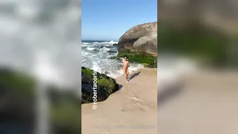 Roberta Cortes onlyfans pretty chick fucks pussy with phallus