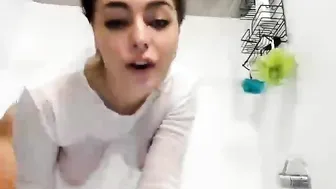 OnlyFans Emily_Rinaudo busty young lady fucks her cunt