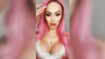 Mia Maffia Onlyfans Stunning kurva