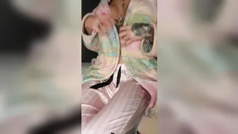 Mia Maffia Onlyfans cool girl masturbates anus