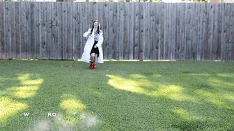 Iamyetti front seat thinks