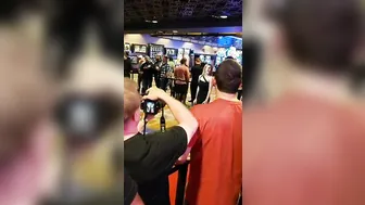 Nadialove beauty sucks penis