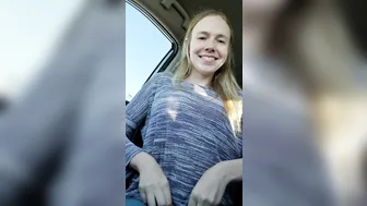 Nadialove insatiable slut fucks two holes