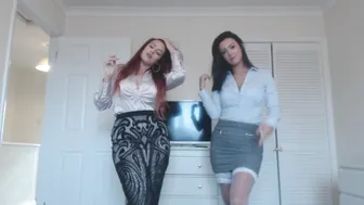 laurenlouise big boobed babe fucks her cap