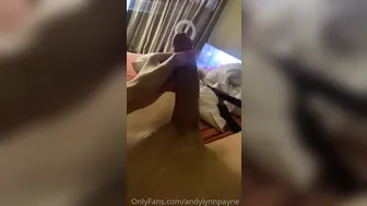 andylynnpayne onlyfans black-haired young lady in stockings masturbates her shaved pussy