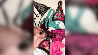 Vanessa Jhons onlyfans Bitch chases