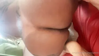 Vanessa Jhons onlyfans dancing near the christmas tree