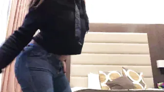 Vanessa Jhons onlyfans crazy passion fingering shaved pussy