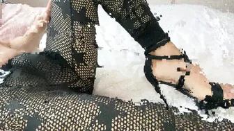 Vanessa Jhons onlyfans gorgeous chick fucks pussy with phallus