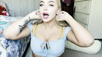 OnlyFans Emily_Rinaudo exquisite skin fucks pussy through pants
