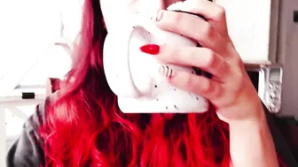 OnlyFans Emily_Rinaudo sexy housewife gets fucked in the kitchen