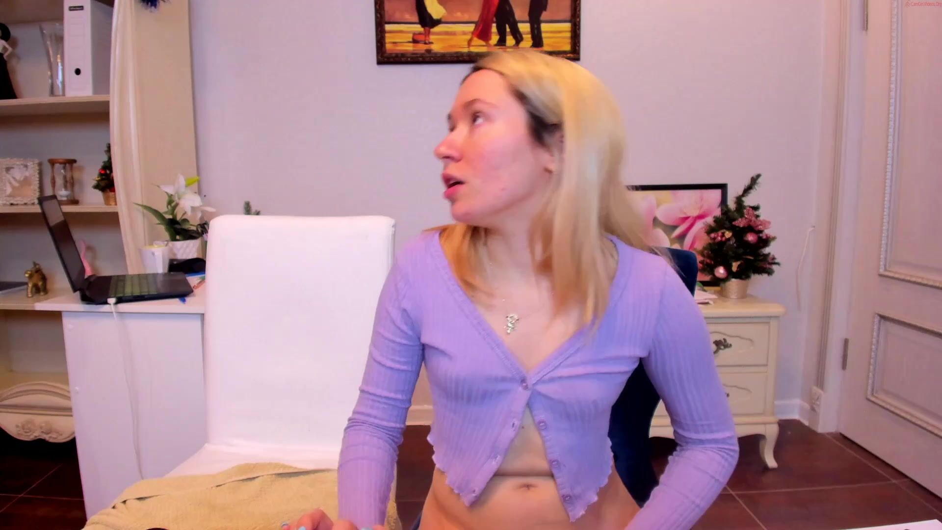 Ellcrys bitch - HD Porn videos